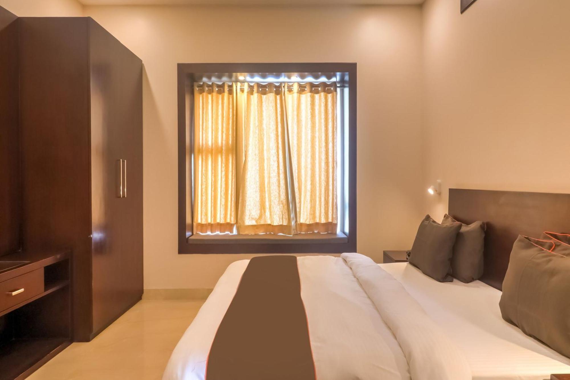 Townhouse Amaraa Farms Near Lulu Hypermarket Lakhnau Kültér fotó