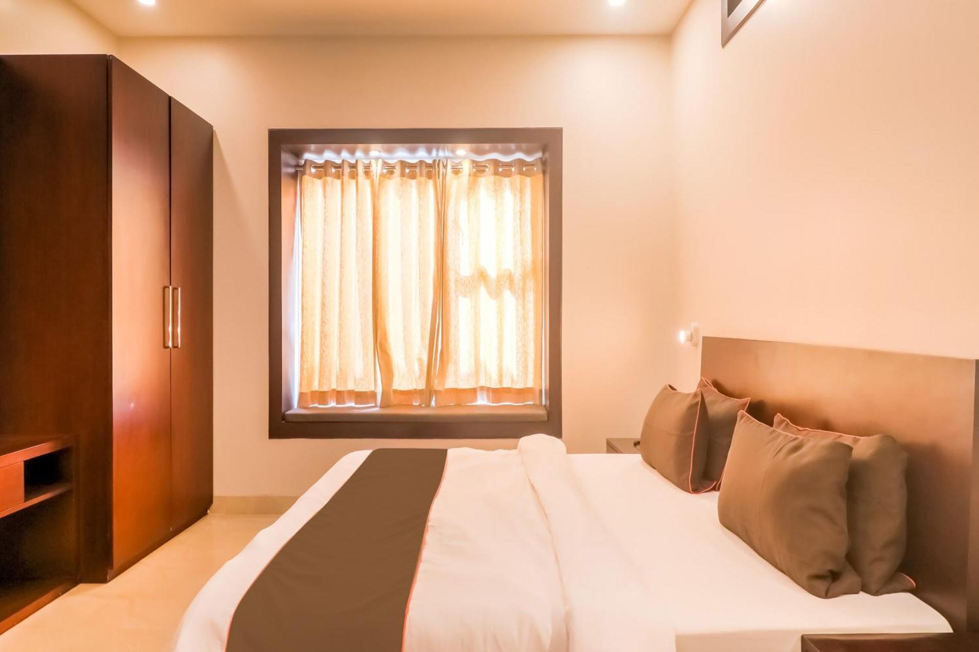 Townhouse Amaraa Farms Near Lulu Hypermarket Lakhnau Kültér fotó